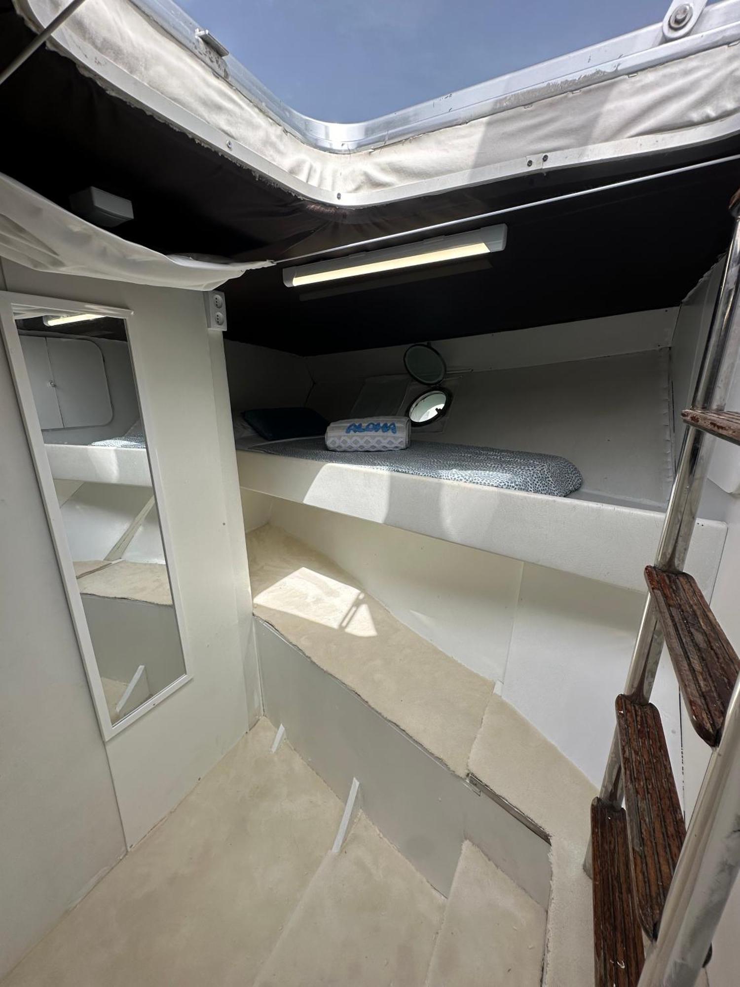 Habitacion Marineria Boat Aloha Barcelona Bagian luar foto