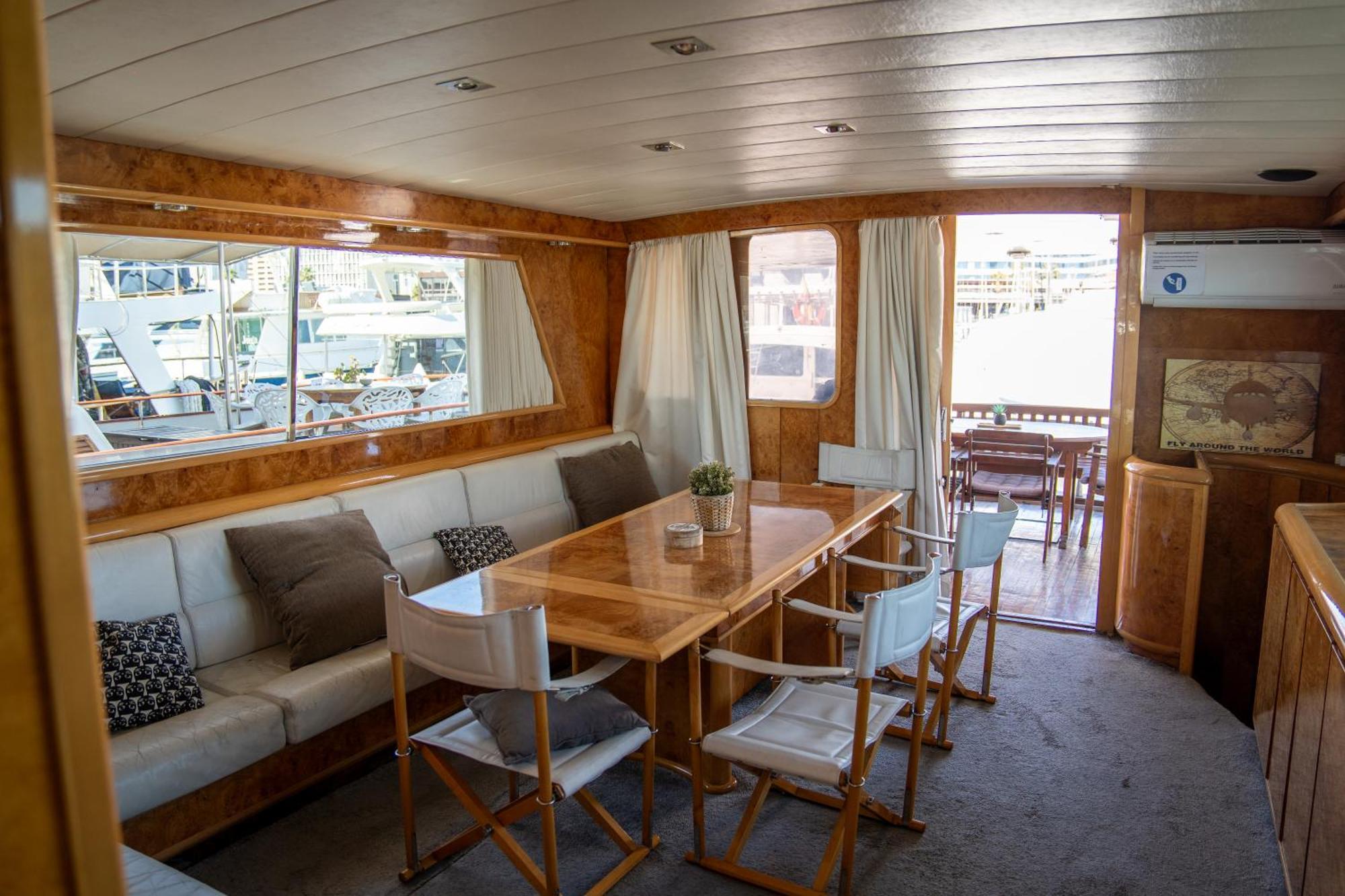 Habitacion Marineria Boat Aloha Barcelona Bagian luar foto