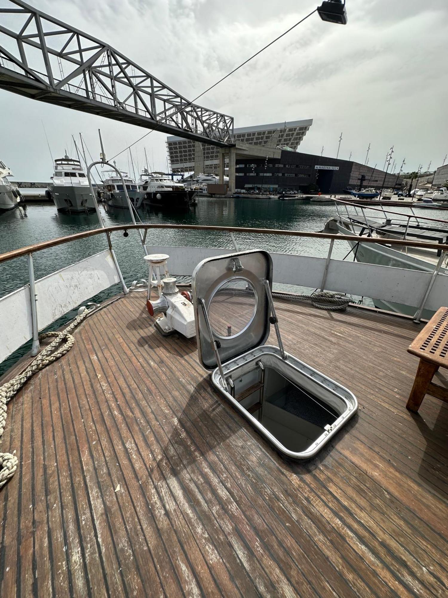 Habitacion Marineria Boat Aloha Barcelona Bagian luar foto