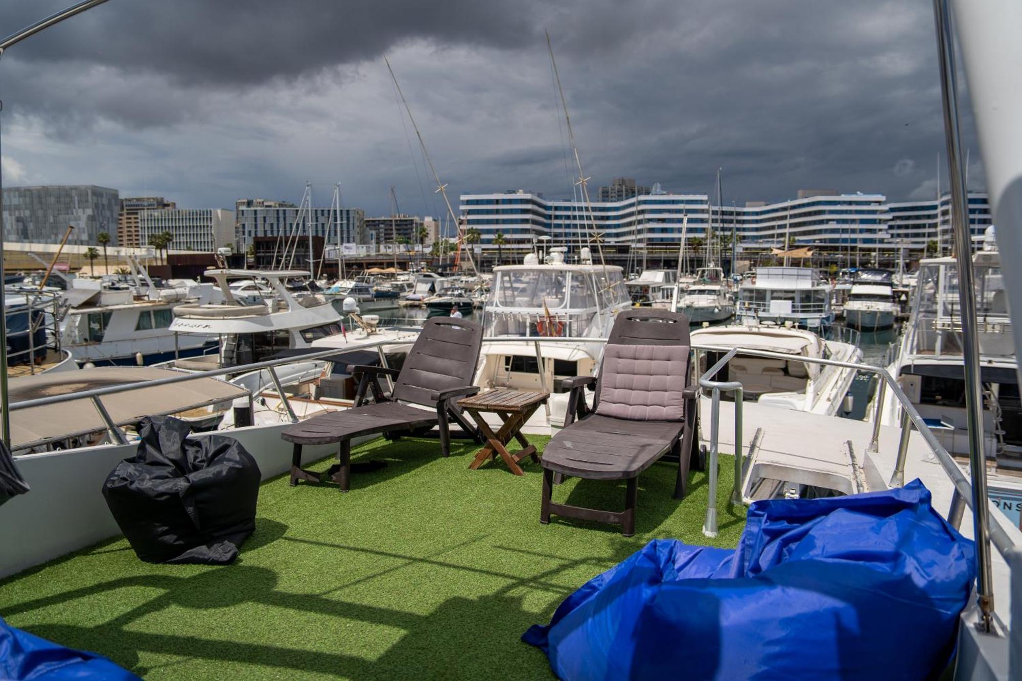 Habitacion Marineria Boat Aloha Barcelona Bagian luar foto